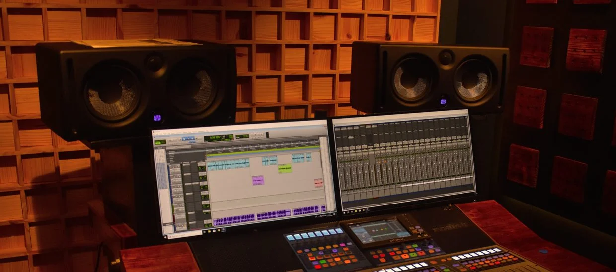 Amplogic Audio Academy - Recording studio in Radhika Avenue, Pune