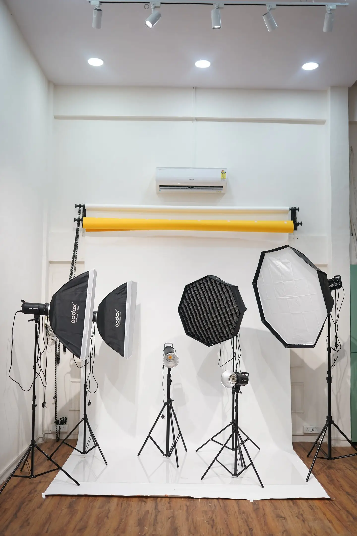 Contrast Studios Mumbai | Rental Photography Studio photo 5 of 8