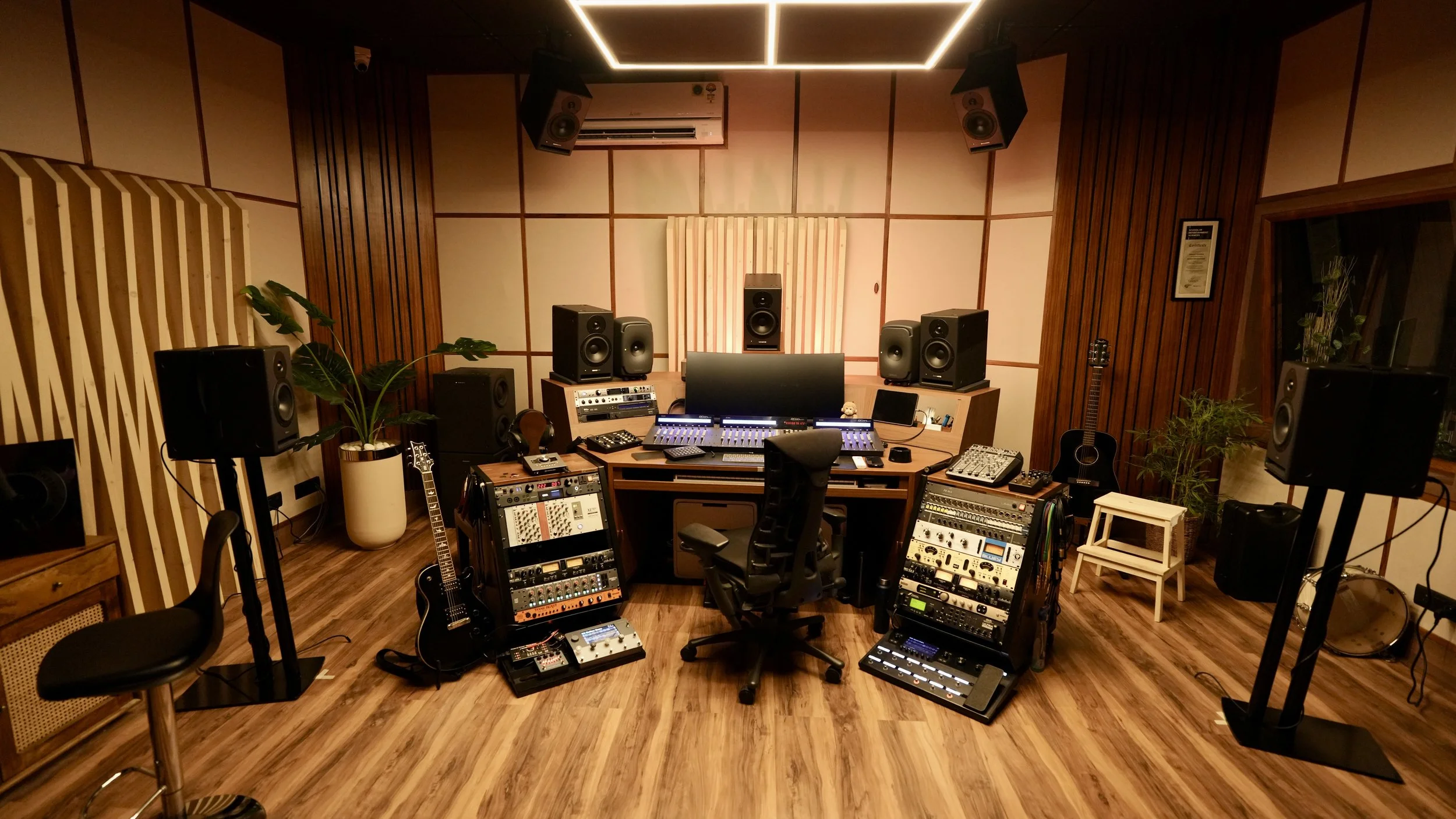 Elf Studios & Talktopia Podcasts photo 1 of 6