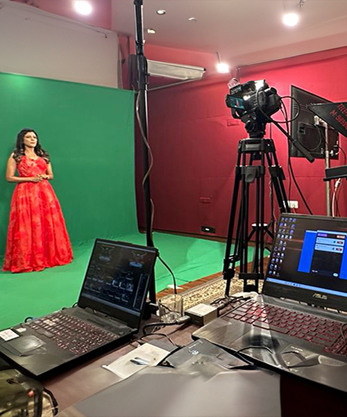 RRE Studios photo 4 of 7