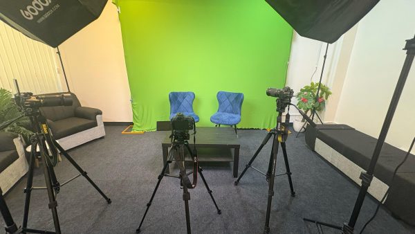 Sri Studio photo 3 of 6