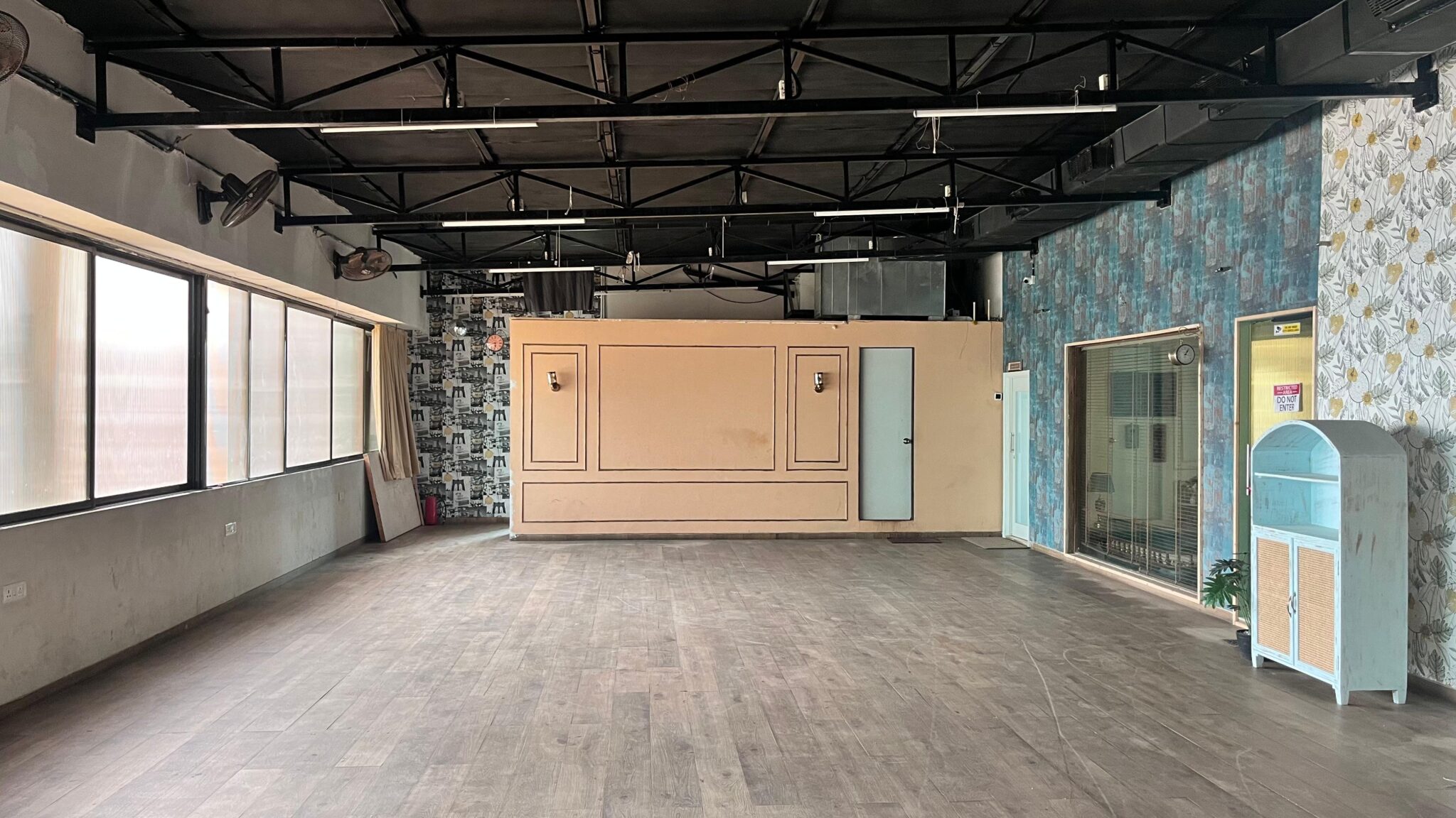 throwbakc studio - Shooting event area in Andheri West, Mumbai