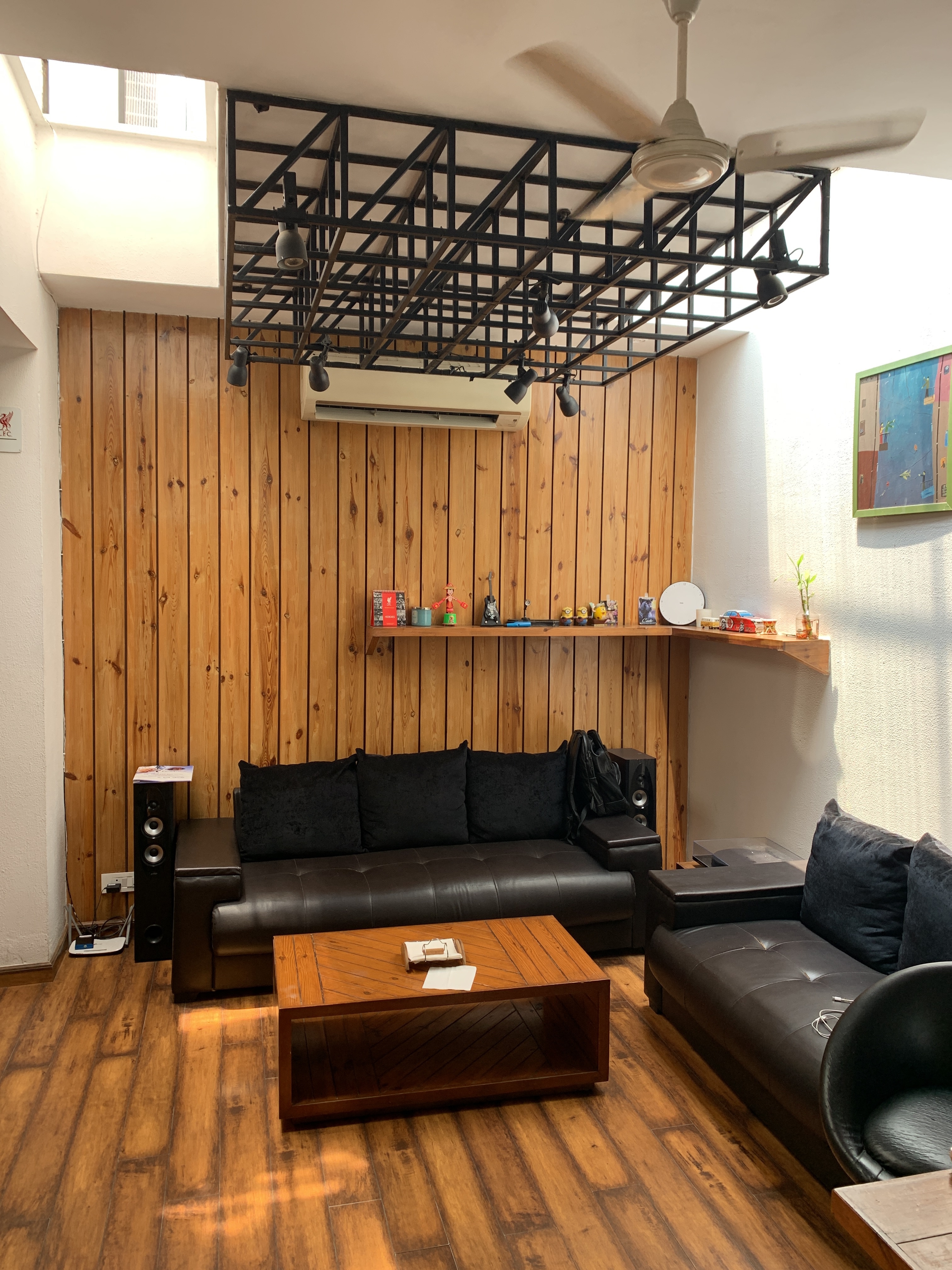 Trifecta Records - Recording Studio In Defence Colony Delhi - Music Studio In Defence Colony Delhi photo 1 of 4