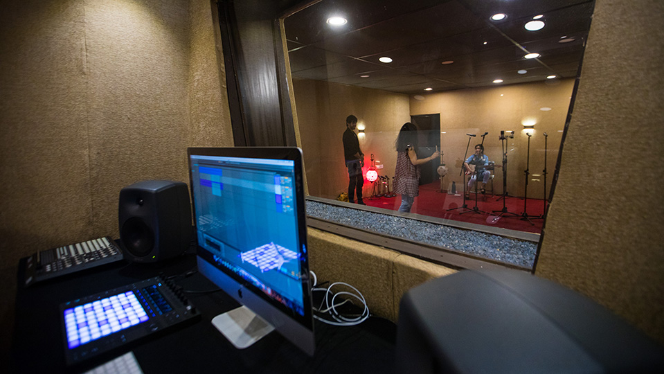 WHR Studios (DJ School & Music Production, Recording studio) - Recording studio in Banjara Hills, Hyderabad